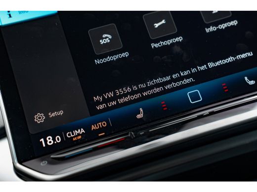 Volkswagen ID.4 Pro Limited Edition Inclusief &euro;2000,- inruilvoordeel | 'App-Connect' draadloze smartphone integra... ActivLease financial lease
