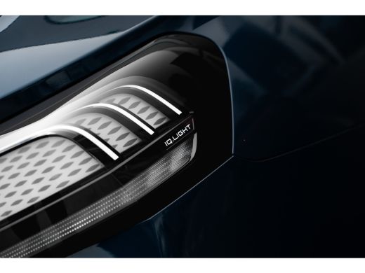 Volkswagen ID.7 Pro Limited Edition | Achterbank in ongelijke delen neerklapbaar incl. middenarmsteun en doorlaad... ActivLease financial lease