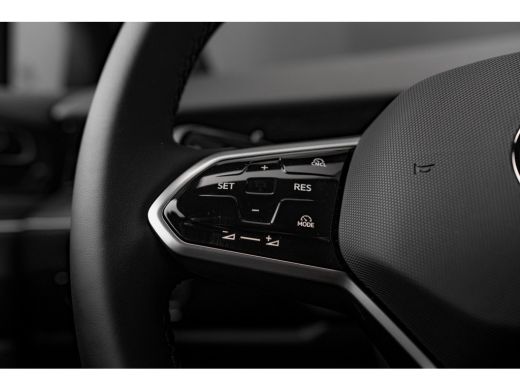 Volkswagen ID.7 Pro Limited Edition | Achterbank in ongelijke delen neerklapbaar incl. middenarmsteun en doorlaad... ActivLease financial lease