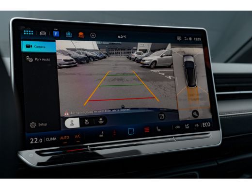 Volkswagen ID.7 Pro Limited Edition | Achterbank in ongelijke delen neerklapbaar incl. middenarmsteun en doorlaad... ActivLease financial lease