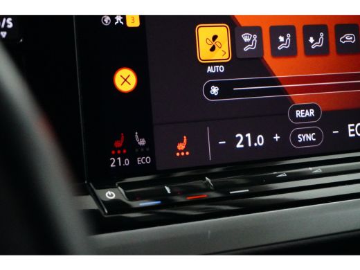 Volkswagen Multivan 1.4 eHybrid PHEV 204PK | TREKHAAK | PANORAMDAK | STOEL + STUURVERW. | CAMERA | ADPT. CRUISE | APP... ActivLease financial lease