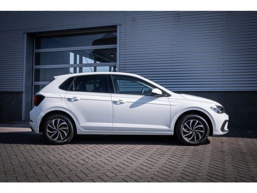 Volkswagen Polo 1.0 TSI Life Edition | Achteruitrijcamera | Cruise control adaptief met Stop&Go en stuurhulp | Ke... ActivLease financial lease