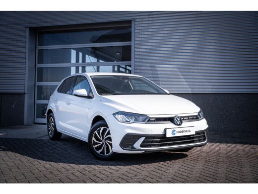 Volkswagen Polo 1.0 TSI Life Edition | Achteruitrijcamera | Cruise control adaptief met Stop&Go en stuurhulp | Ke... ActivLease financial lease