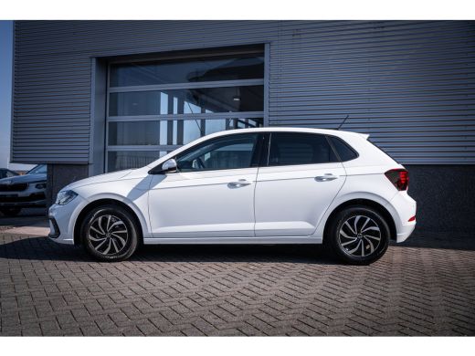 Volkswagen Polo 1.0 TSI Life Edition | Achteruitrijcamera | Cruise control adaptief met Stop&Go en stuurhulp | Ke... ActivLease financial lease