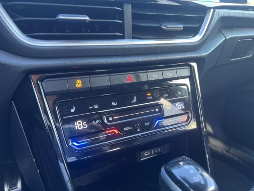 Volkswagen T-Roc 1.5 TSI R-Line | Digi dash | IQ. drive | A-Camera | Clima | 150Pk | App Connect | Automaat | ActivLease financial lease
