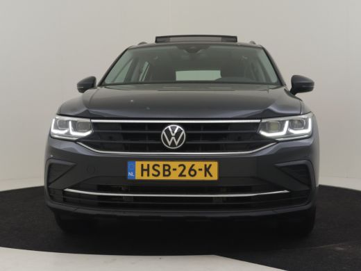 Volkswagen Tiguan 1.4 TSI 245pk eHybrid | Panoramadak | Trekhaak | l Panoramadak l Elektr. Trekhaak l Stoel verwarm... ActivLease financial lease