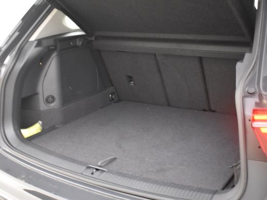 Volkswagen Tiguan 1.4 TSI 245pk eHybrid | Panoramadak | Trekhaak | l Panoramadak l Elektr. Trekhaak l Stoel verwarm... ActivLease financial lease