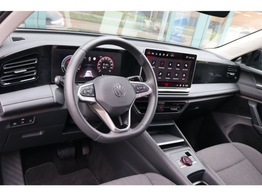 Volkswagen Tiguan 1.5 eHybrid Life Edition | Achteruitrijcamera | Apple Carplay/Android Auto|telefoonintegratie pre... ActivLease financial lease