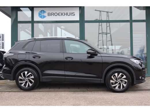 Volkswagen Tiguan 1.5 eHybrid Life Edition | Achteruitrijcamera | Apple Carplay/Android Auto|telefoonintegratie pre... ActivLease financial lease