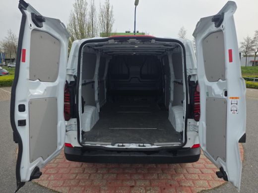 Volkswagen Transporter 2.0 TDI L2H1 150pk TDI | A.Camera | PDC V+A | Airco | LED | ActivLease financial lease