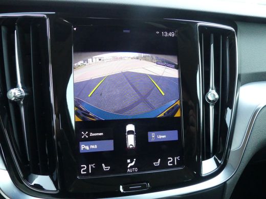 Volvo  V60 2.0 B3 Momentum Advantage | STOEL+STUURVERWARMING | CAMERA | PARKEERSENSOREN V+A | ActivLease financial lease