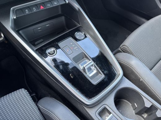 Audi A3 Sportback 35 TFSI edition one | BTW ! ! | Virtual cockpit | Matrix led | Carplay | ActivLease financial lease