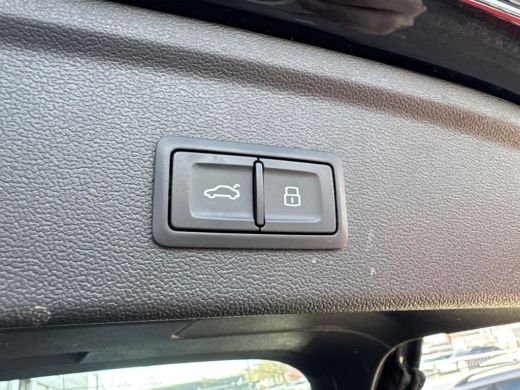 Audi A3 Sportback 35 TFSI edition one | BTW ! ! | Virtual cockpit | Matrix led | Carplay | ActivLease financial lease