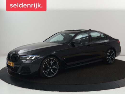 BMW 5 Serie 530d M Sport | Schuifdak | Head-Up | Nappaleder | Trekhaak | Adaptive cruise | Laserlicht | Camer...