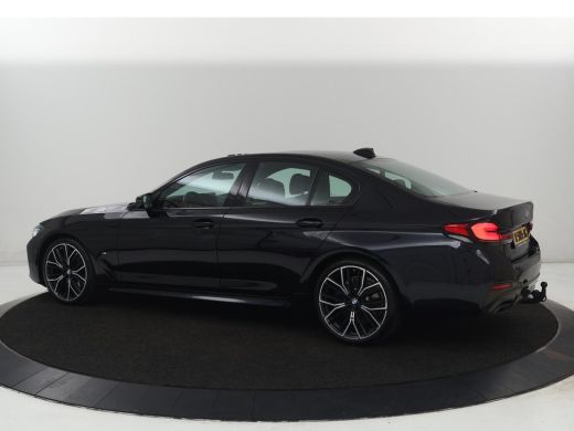 BMW 5 Serie 530d M Sport | Schuifdak | Head-Up | Nappaleder | Trekhaak | Adaptive cruise | Laserlicht | Camer... ActivLease financial lease