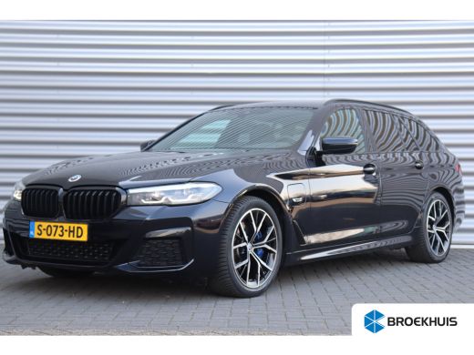 BMW 5 Serie Touring 530e 292PK BUSINESS EDITION PLUS M-SPORT AUTOMAAT / NAVI / LEDER / FULL-LED / CLIMA / PDC...