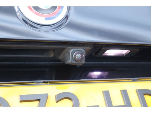 BMW 5 Serie Touring 530e 292PK BUSINESS EDITION PLUS M-SPORT AUTOMAAT / NAVI / LEDER / FULL-LED / CLIMA / PDC... ActivLease financial lease