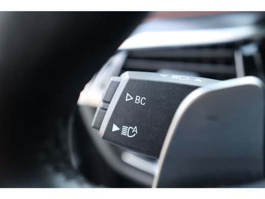 BMW 5 Serie Touring 530e 292PK BUSINESS EDITION PLUS M-SPORT AUTOMAAT / NAVI / LEDER / FULL-LED / CLIMA / PDC... ActivLease financial lease