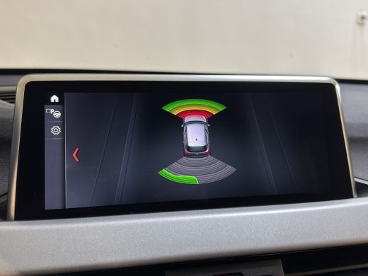 BMW X1 xDrive25e HYBRIDE AUT. HIGH EXECUTIVE TREKHAAK/PDC/NAVIGATIE ActivLease financial lease