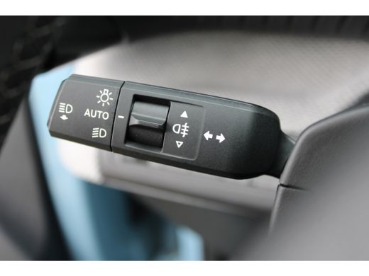 Citroën &euml;-C3 Business | Boordlader 11kW - 3 fasen | Dagrijverlichting | Draadloze telefoonlader ActivLease financial lease