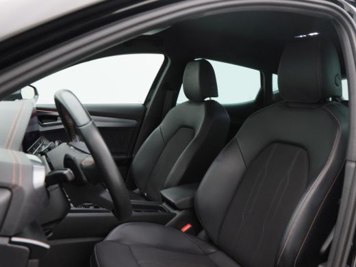 CUPRA Formentor 1.4 e-Hybrid 204 Pk Essential | Stoel/Stuur Verwarming | Adaptive Cruise | Full LED | Navigatie |... ActivLease financial lease