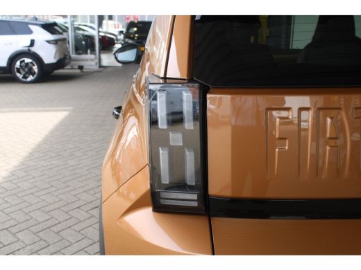Fiat Grande Panda La Prima | 8 Jaar garantie | Camera | Navigatie | Stoel- & stuurverwarming | LED koplampen | Crui... ActivLease financial lease