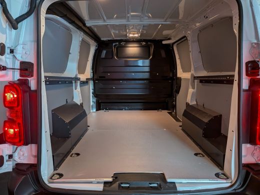 Fiat Scudo 2.0D 145PK L3H2 Automaat Betimmering | Achteruitrijcamera | Navigatie | Cruise control | Apple ca... ActivLease financial lease