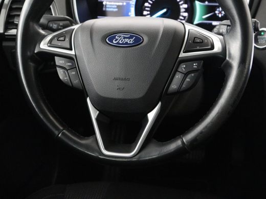 Ford Mondeo 2.0 IVCT HEV Titanium | Stoelverwarming | Carplay | Keyless | Navigatie | Verwarmde voorruit | Pa... ActivLease financial lease