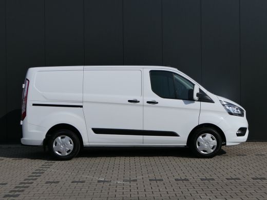 Ford Transit Custom 280 2.0 TDCI L1H1 Trend | Trekhaak | Betimmering | Camera | DAB | LED | Navigatie | CarPlay/Andro... ActivLease financial lease