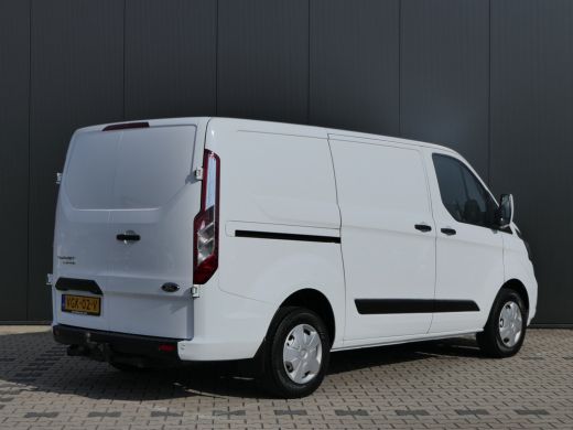Ford Transit Custom 280 2.0 TDCI L1H1 Trend | Trekhaak | Betimmering | Camera | DAB | LED | Navigatie | CarPlay/Andro... ActivLease financial lease