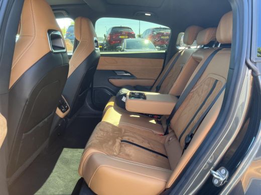 Mazda 6 Takumi Plus 68.8 kWh | 17% bijtelling | Afsluitbaar panoramisch dak | Tan leder interieur ActivLease financial lease