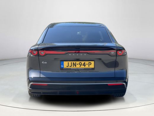 Mazda 6 Takumi Plus 68.8 kWh | 17% bijtelling | Afsluitbaar panoramisch dak | Tan leder interieur ActivLease financial lease