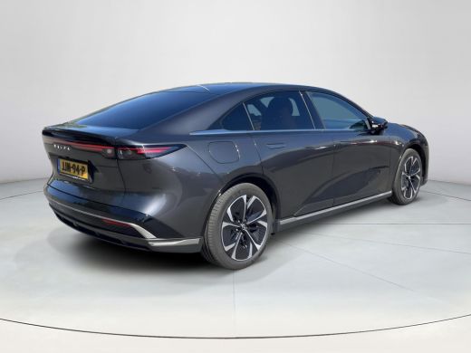 Mazda 6 Takumi Plus 68.8 kWh | 17% bijtelling | Afsluitbaar panoramisch dak | Tan leder interieur ActivLease financial lease