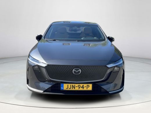 Mazda 6 Takumi Plus 68.8 kWh | 17% bijtelling | Afsluitbaar panoramisch dak | Tan leder interieur ActivLease financial lease