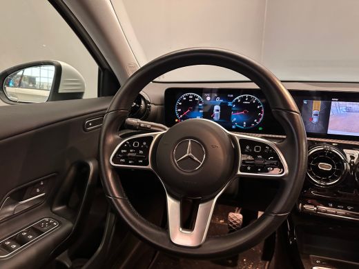 Mercedes-Benz A-Klasse 160 Business Solution Camera | Parkeersensoren | Widescreen | Stoelverwarming | LED | 16" Lichtme... ActivLease financial lease