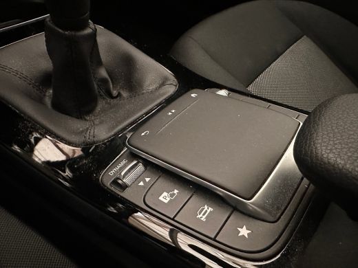 Mercedes-Benz A-Klasse 160 Business Solution Camera | Parkeersensoren | Widescreen | Stoelverwarming | LED | 16" Lichtme... ActivLease financial lease