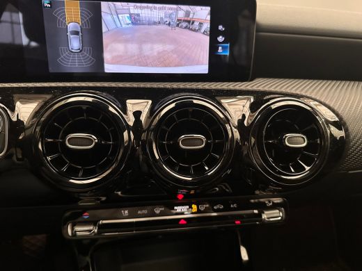 Mercedes-Benz A-Klasse 160 Business Solution Camera | Parkeersensoren | Widescreen | Stoelverwarming | LED | 16" Lichtme... ActivLease financial lease