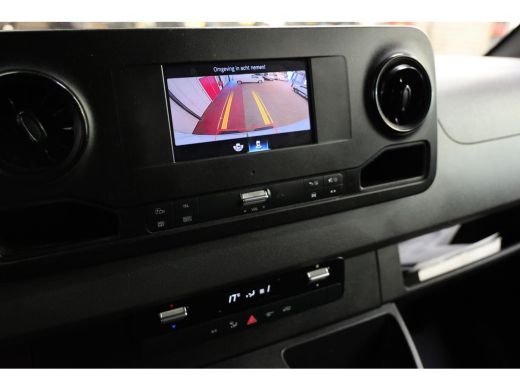 Mercedes-Benz Sprinter 316 2.2 CDI L2H2 AUTOMAAT 3500KG TREKVERMOGEN ActivLease financial lease