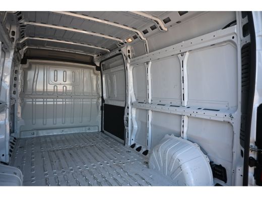 Opel Movano 2.0D 140PK L3H2 | Navigatie by App | Dealeronderhouden | Cruise control | Climate control | Multi... ActivLease financial lease