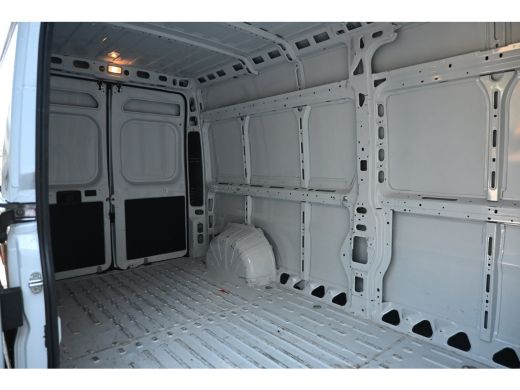 Opel Movano 2.0D 140PK L3H2 | Navigatie by App | Dealeronderhouden | Cruise control | Climate control | Multi... ActivLease financial lease