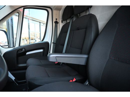 Opel Movano 2.0D 140PK L3H2 | Navigatie by App | Dealeronderhouden | Cruise control | Climate control | Multi... ActivLease financial lease