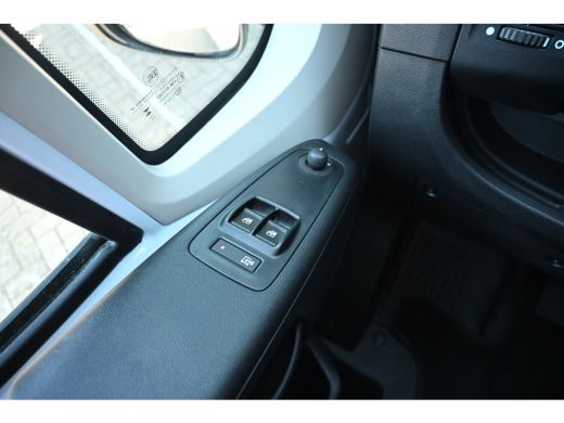 Opel Movano 2.0D 140PK L3H2 | Navigatie by App | Dealeronderhouden | Cruise control | Climate control | Multi... ActivLease financial lease