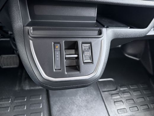 Opel Vivaro-e L3 75 kWh STX Dubbele Cabine | Comfort Pakket | Elektrisch bedienbare en verwarmde buitenspiegels... ActivLease financial lease