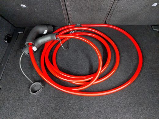 Peugeot 3008 1.6 Plug-in Hybrid 195 GT Exclusive | Schuif-/Kanteldak | Navigatie | Achteruitrijcamera | Draadl... ActivLease financial lease