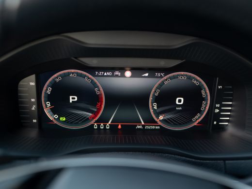 Skoda Karoq 1.5 TSI ACT Sportline Business | Elk. A-klep | 19'' | Camera | Prijs Rijklaar!! ActivLease financial lease