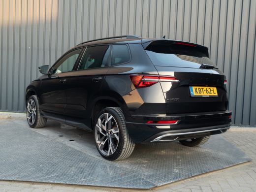 Skoda Karoq 1.5 TSI ACT Sportline Business | Elk. A-klep | 19'' | Camera | Prijs Rijklaar!! ActivLease financial lease