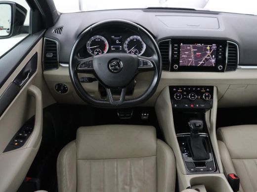 Skoda Karoq 1.5 TSI Business Edition | Panoramadak | Leder | Stoelverwarming | Adaptive cruise | Side Assist ... ActivLease financial lease