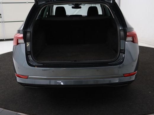 Skoda Octavia 1.4 TSI iV PHEV Business Edition | SOH 92% | Stoelverwarming | Carplay | Navigatie | Parkeerhulp ... ActivLease financial lease