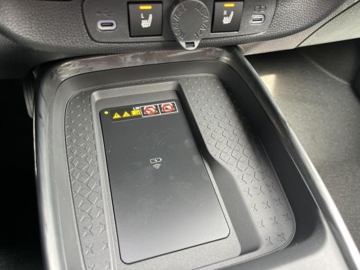 Toyota Aygo Hybrid 115 GR Sport | Storm grey met zwart dak | Nieuw uit voorraad leverbaar | ActivLease financial lease