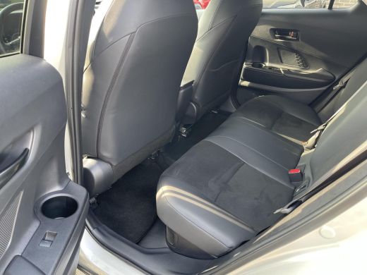 Toyota C-HR 2.0 Plug-in Hybrid 220 GR SPORT Premi&egrave;re Edition ActivLease financial lease